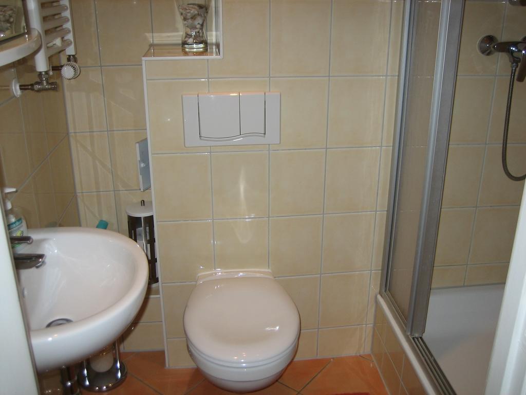 Haus Ostseeatoll Rostock Room photo